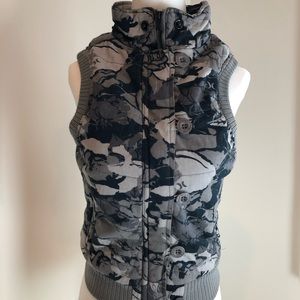 Hurley Vest